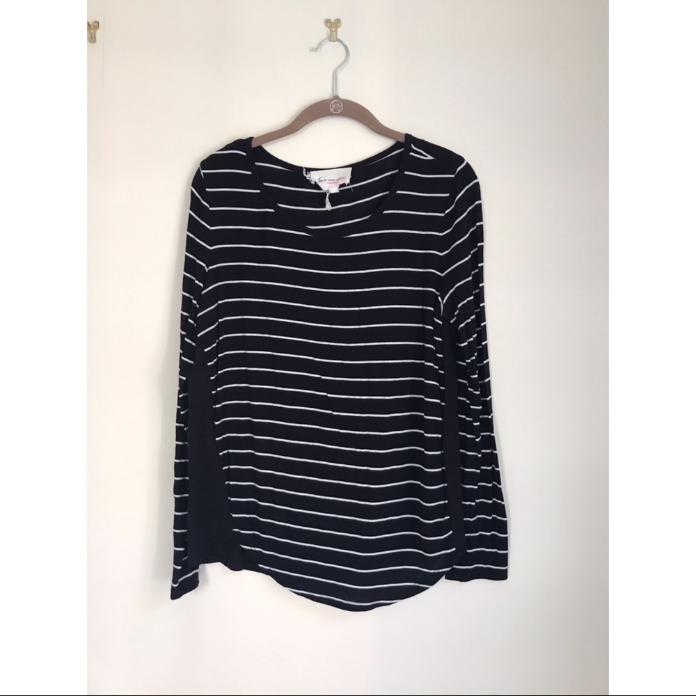 Two by Vince Camuto Black with White Stripe Top